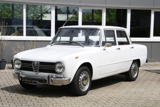 Alfa Romeo Giulia 1300 Super